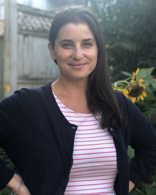 Julie Paster-Kinnicutt